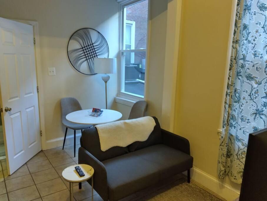 New Boutique 1br * Philadelphia